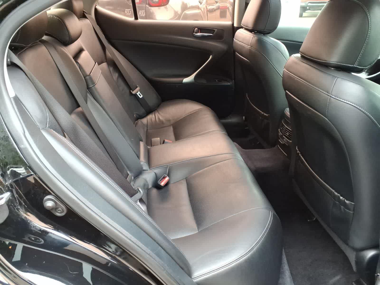 Used 2012 Lexus IS 250 w/ Premium Pkg Value Edition RWD image 12