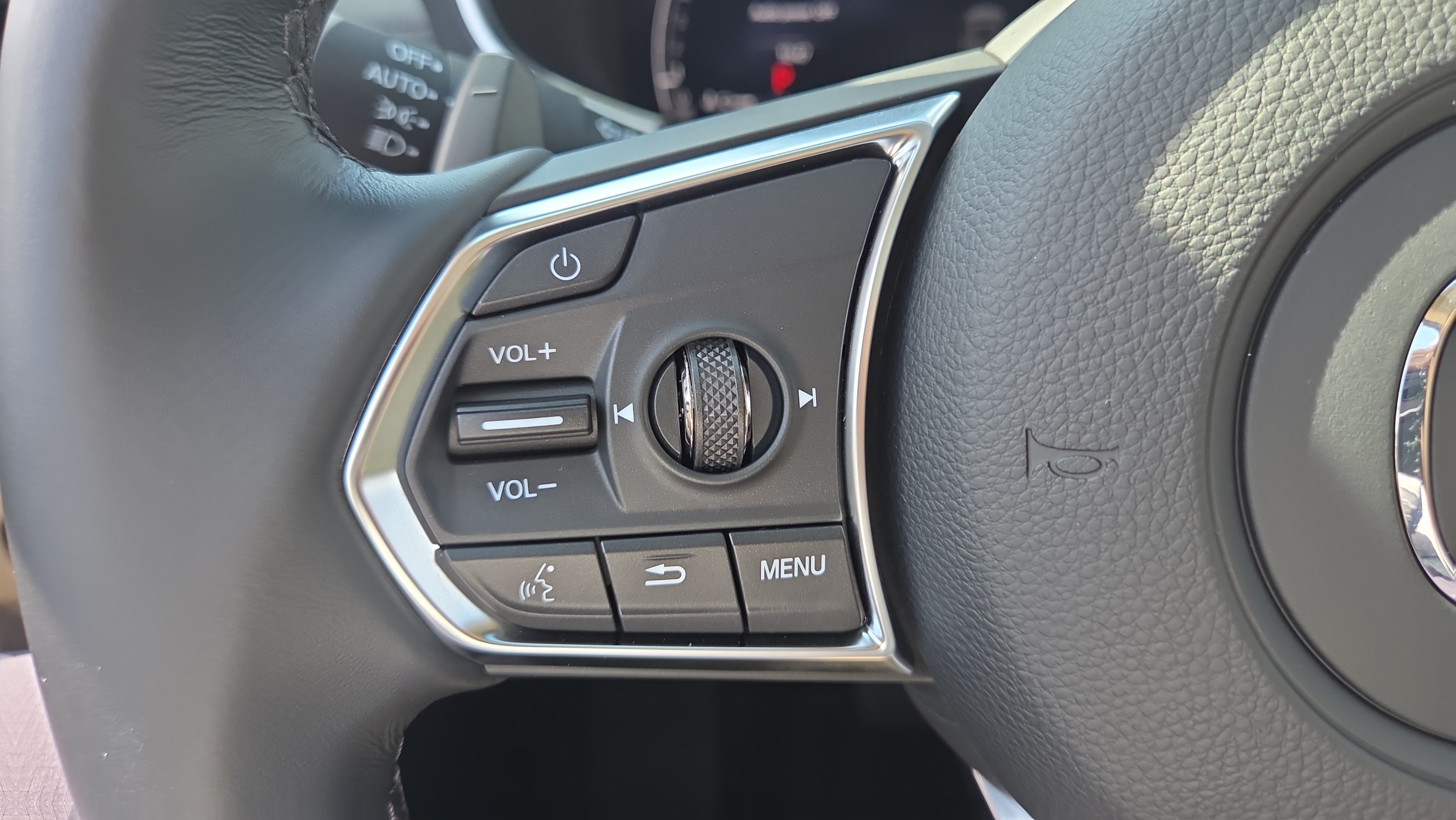 Certified 2026 Acura MDX FWD w/ Technology Package image 22