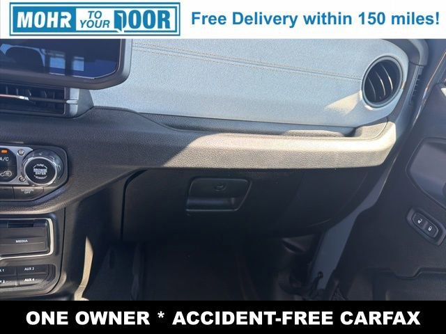 Used 2024 Jeep Gladiator Sport image 30