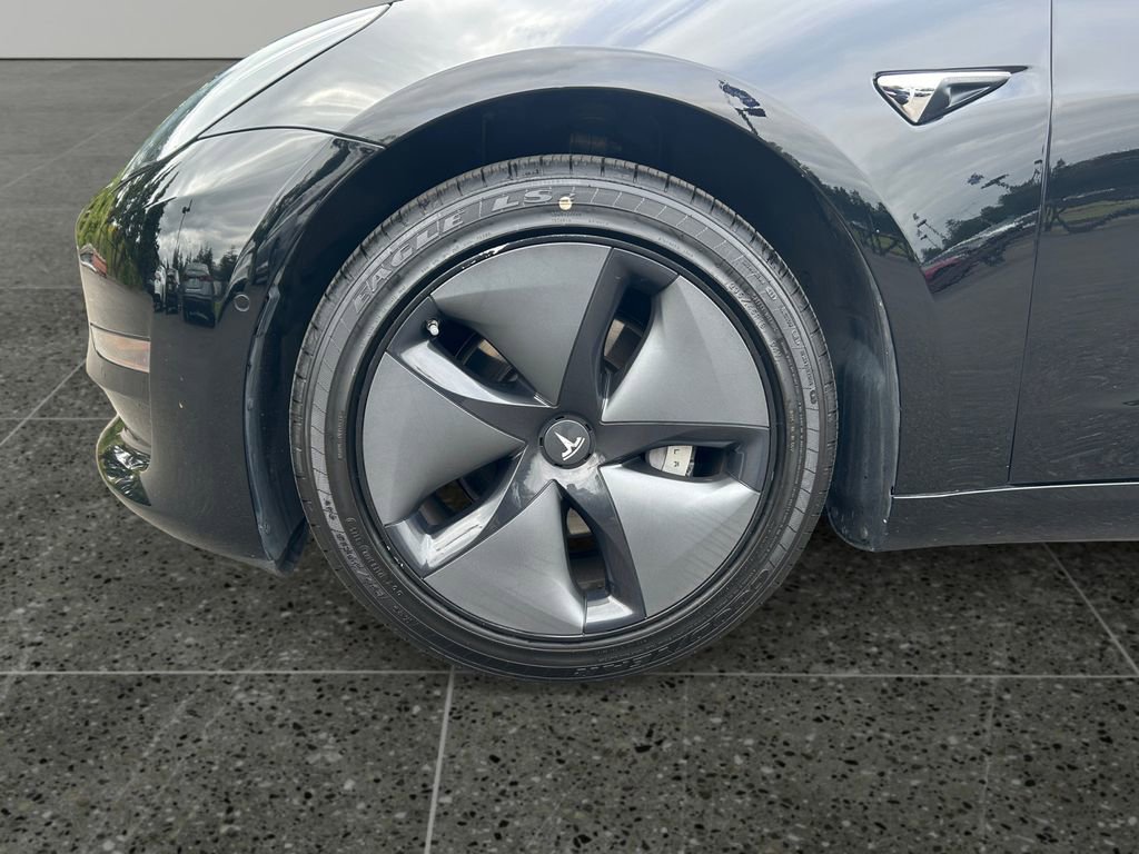 Used 2019 Tesla Model 3 Performance AWD/4WD image 4