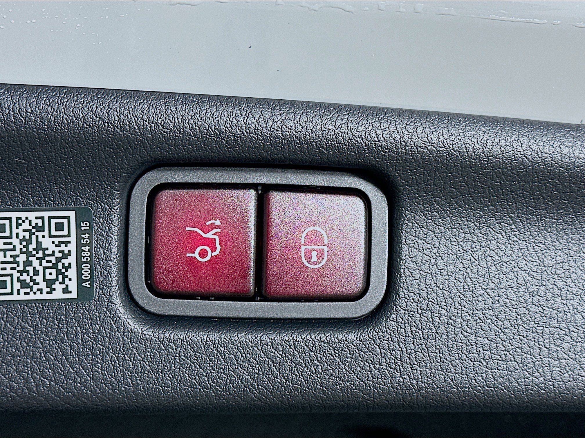 Certified 2025 Mercedes-Benz C 300 4MATIC Sedan image 35