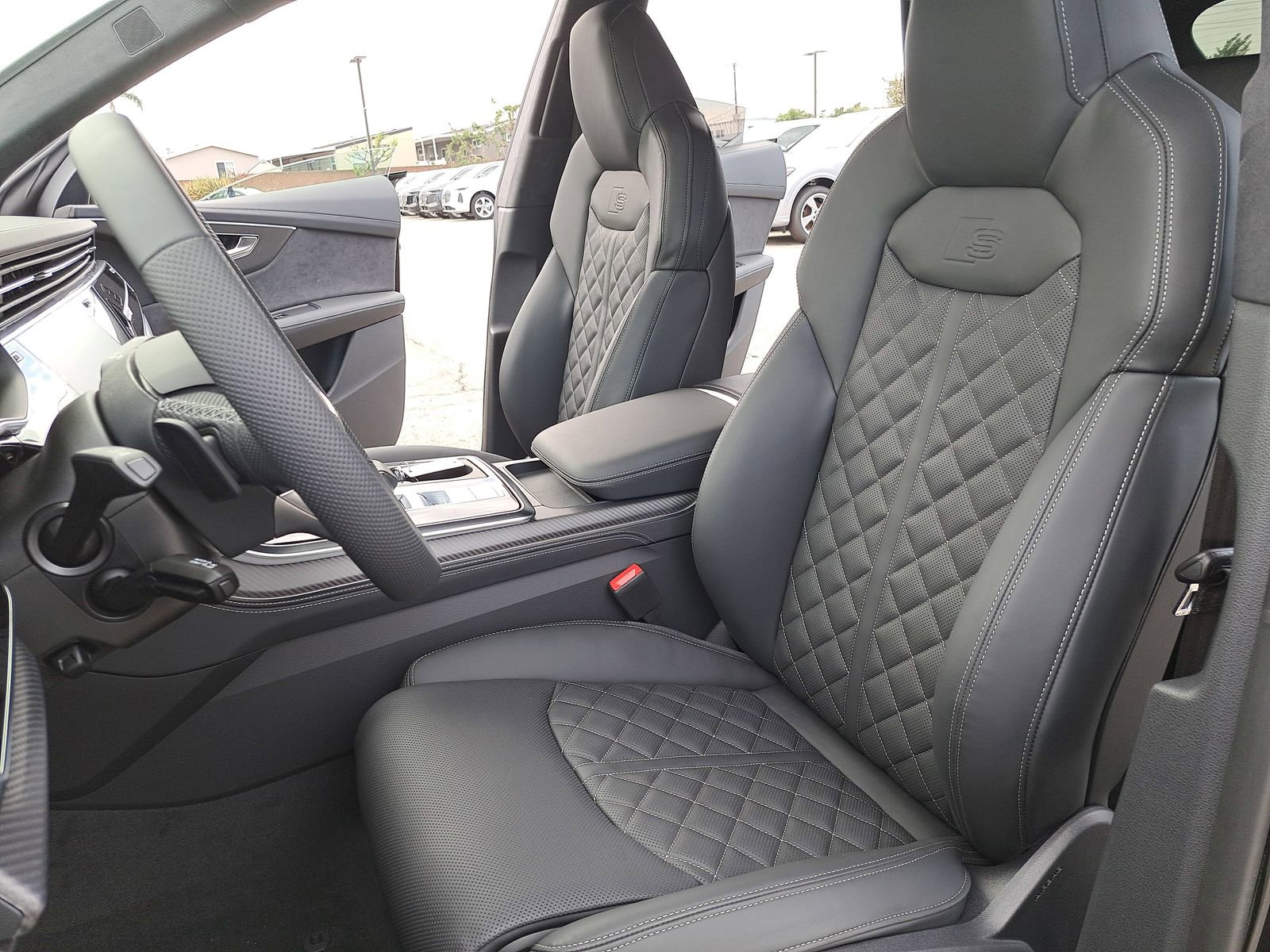 New 2026 Audi SQ8 Prestige image 15