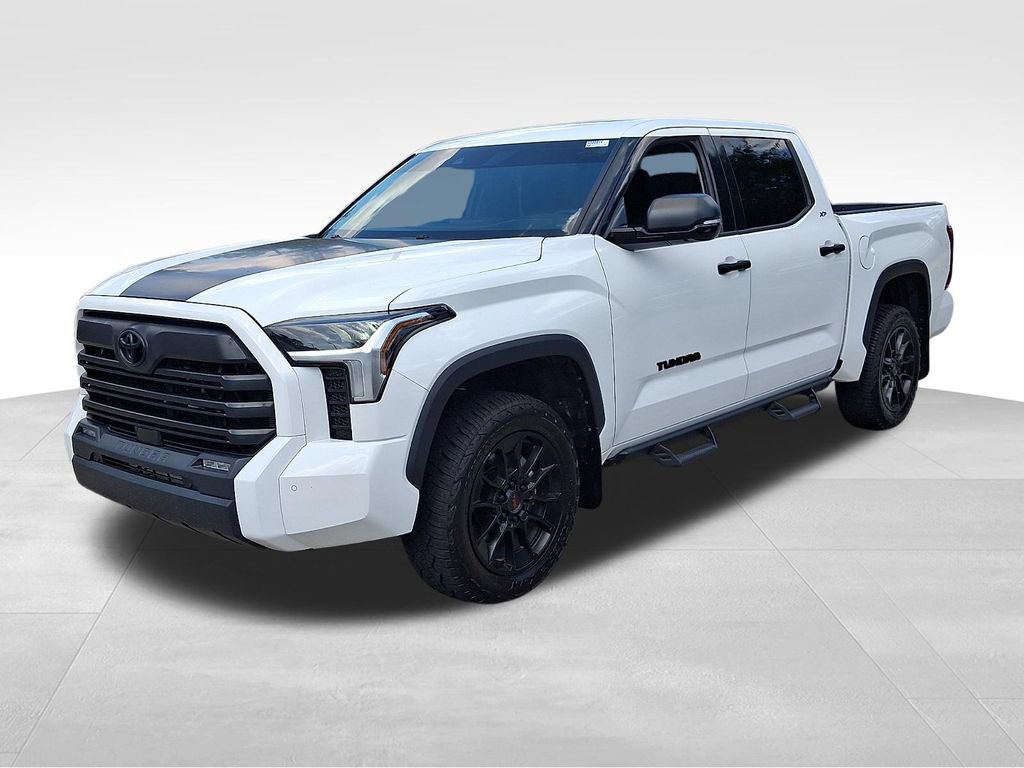 Used 2023 Toyota Tundra SR5 w/ SR5 Convenience Package AWD/4WD image 3