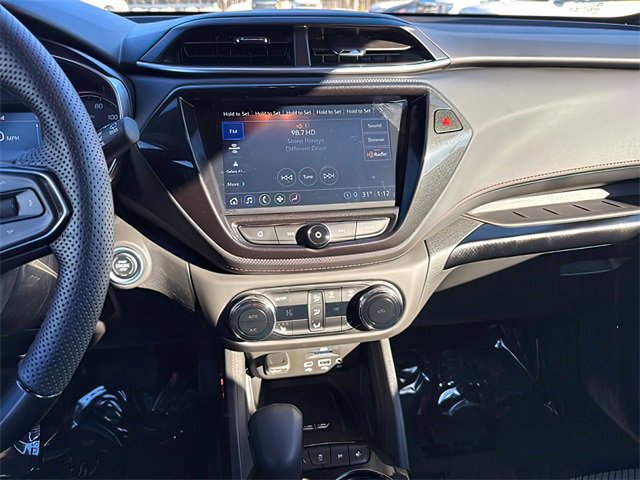 Used 2023 Chevrolet TrailBlazer RS w/ Sun and Liftgate Package image 25