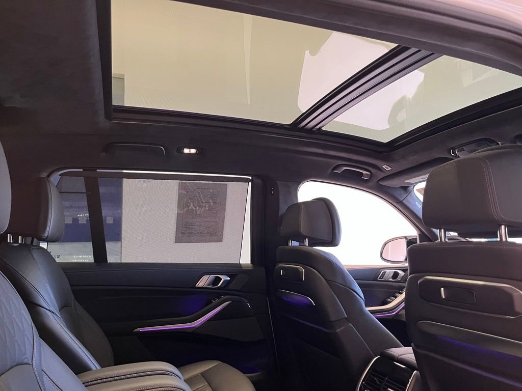 Used 2024 BMW X7 M60i w/ Executive Package AWD/4WD image 34