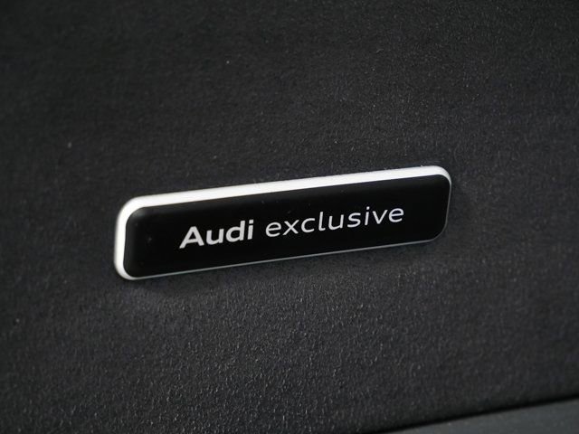 Used 2023 Audi RS e-tron GT image 7