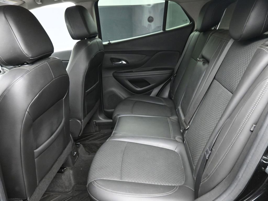 Used 2022 Buick Encore Preferred w/ Safety Package image 11