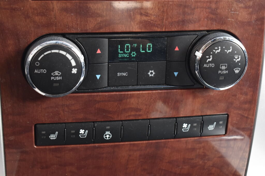 Used 2012 RAM 2500 Laramie w/ Cold Weather Group AWD/4WD image 12