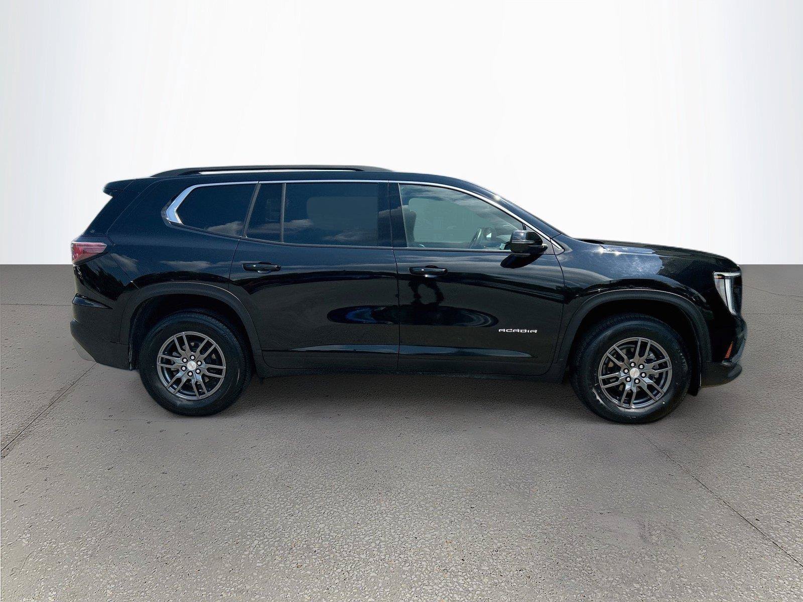 Used 2025 GMC Acadia Elevation AWD/4WD image 3