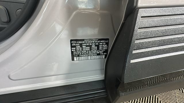 Certified 2025 Hyundai Ioniq 5 SEL AWD/4WD image 12