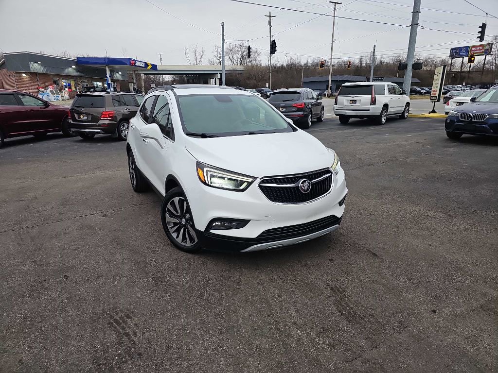 Used 2018 Buick Encore Essence image 4