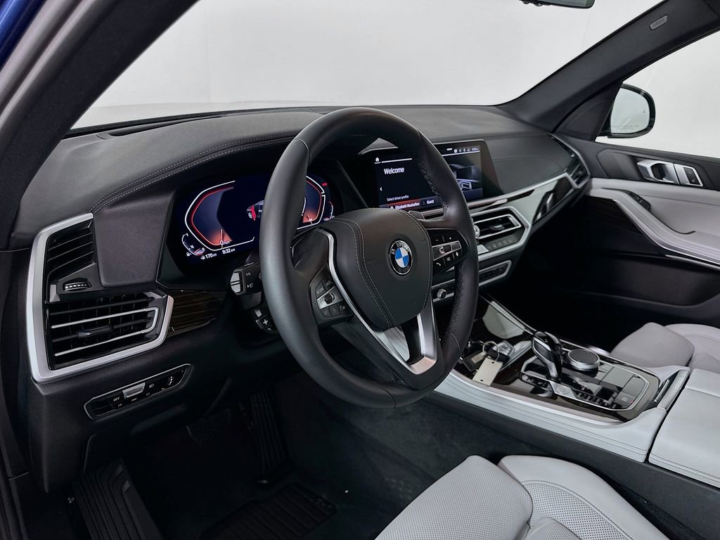 Used 2023 BMW X5 xDrive40i w/ Premium Package image 8