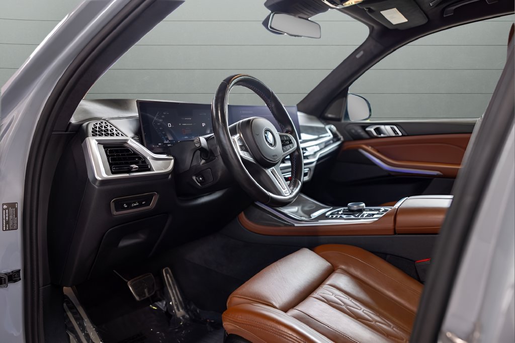 Used 2024 BMW X7 M60i w/ Executive Package AWD/4WD image 36