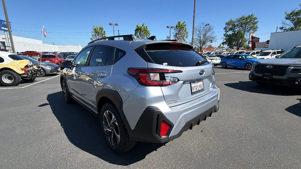 Used 2025 Subaru Crosstrek 2.0i Premium image 6