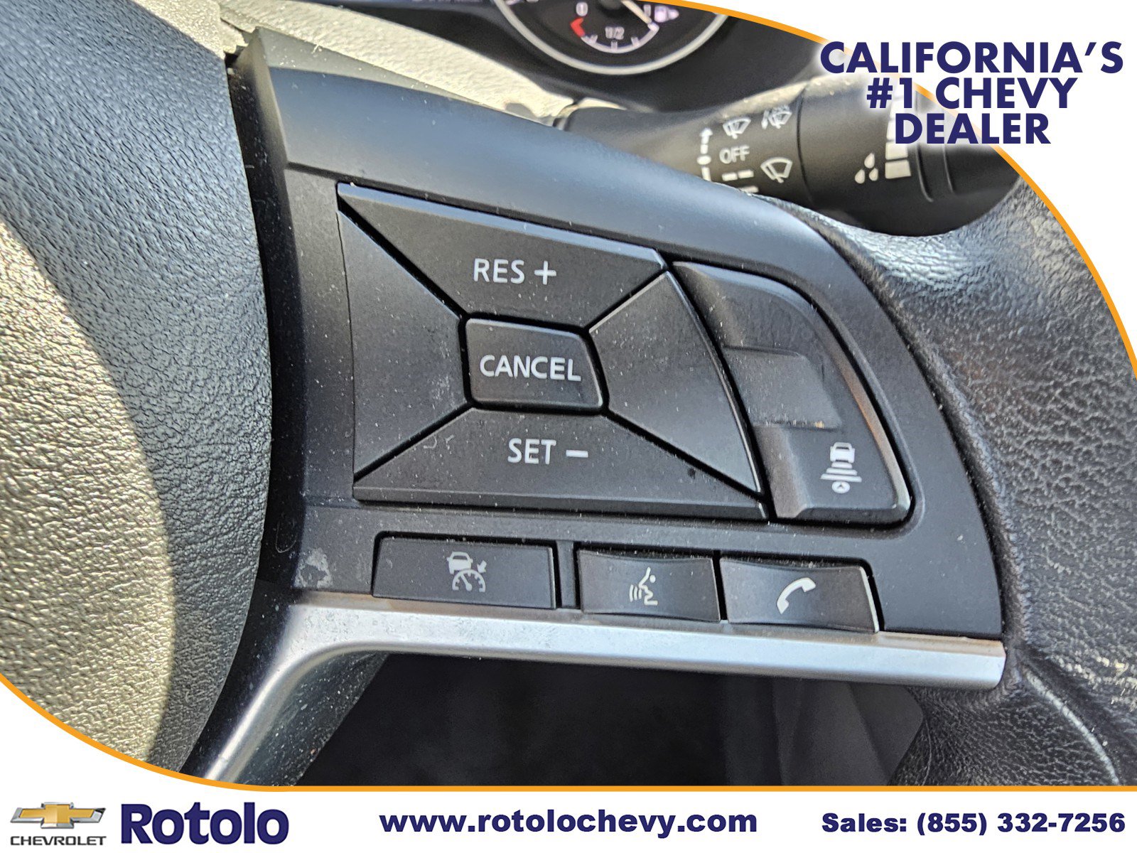 Used 2025 Nissan Sentra SV FWD image 22