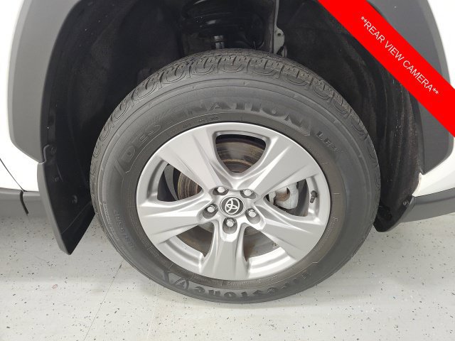 Certified 2024 Toyota RAV4 XLE w/ Convenience Package AWD/4WD image 9