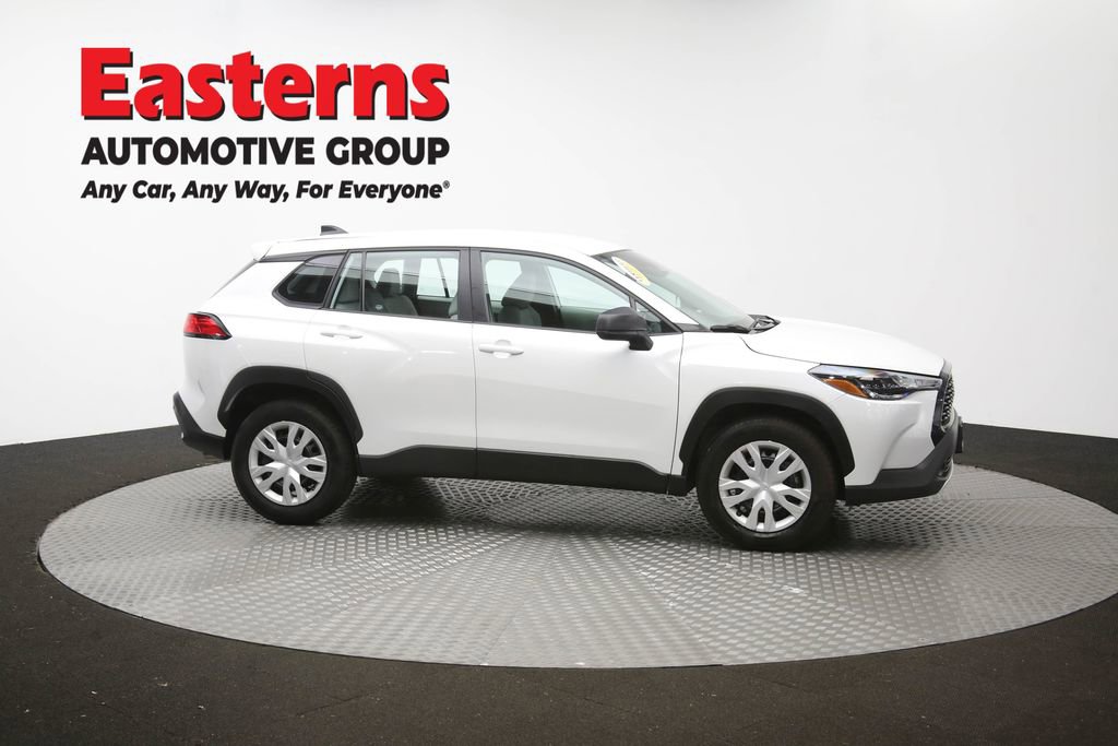 Used 2024 Toyota Corolla Cross L AWD/4WD image 45