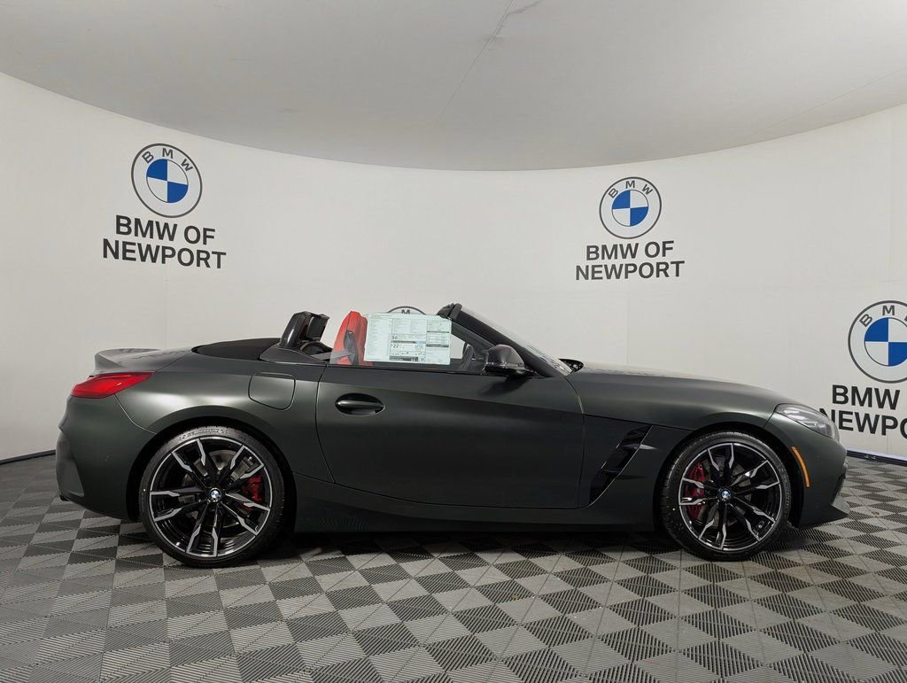 New 2026 BMW Z4 M40i w/ Premium Package image 5
