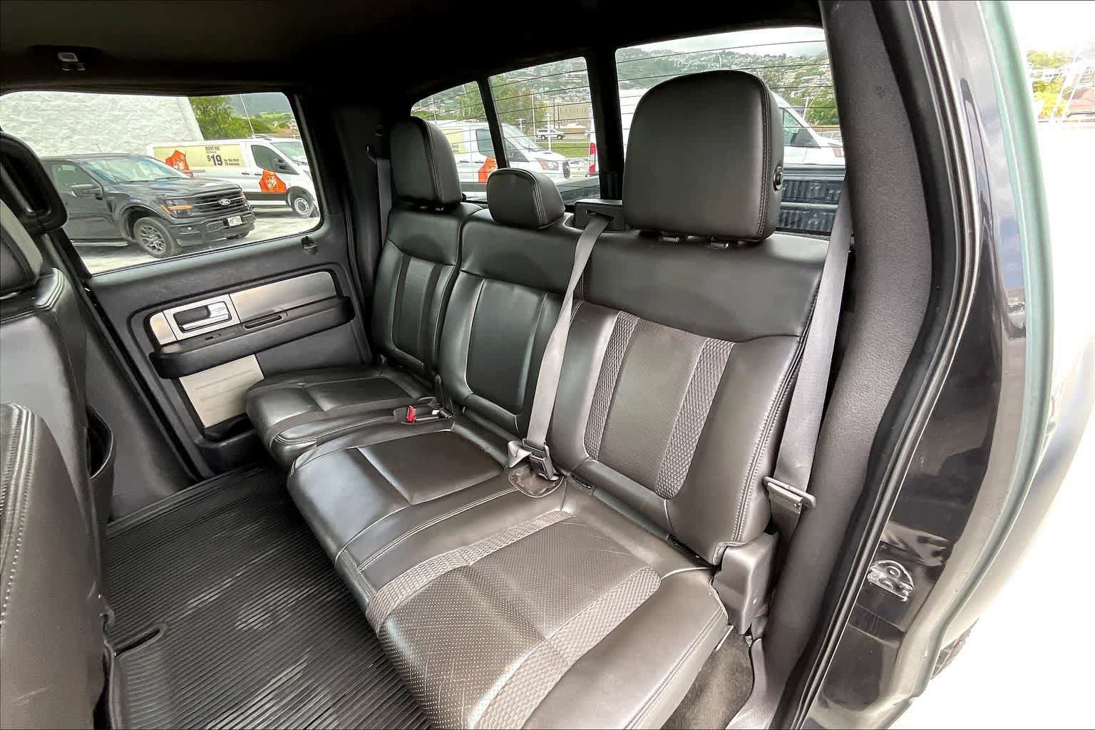 Used 2014 Ford F150 Raptor w/ Equipment Group 801A Luxury AWD/4WD image 29