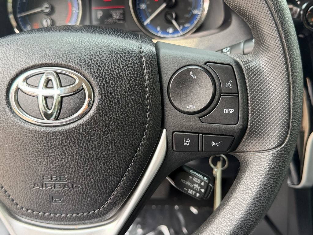 Used 2018 Toyota Corolla FWD image 19