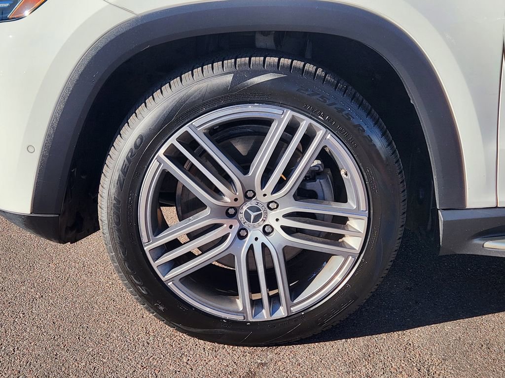 Used 2020 Mercedes-Benz GLS 450 4MATIC image 10