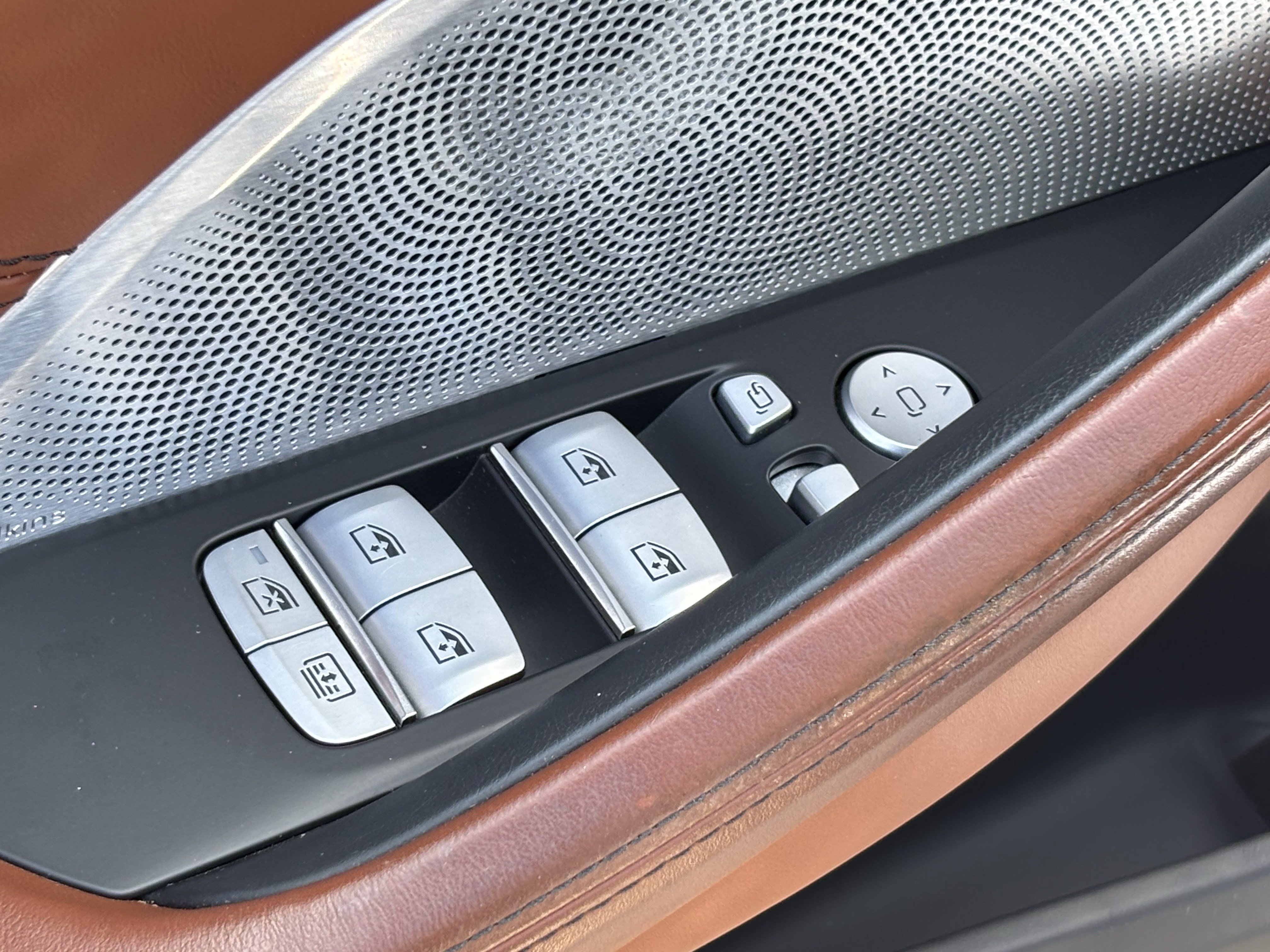 Used 2024 BMW ALPINA B8 xDrive Gran Coupe AWD/4WD image 15