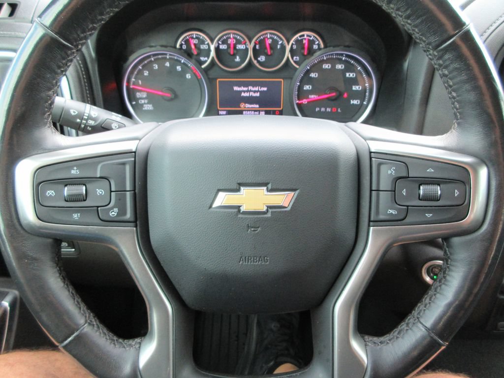 Certified 2021 Chevrolet Silverado 1500 LT w/ Convenience Package II AWD/4WD image 25