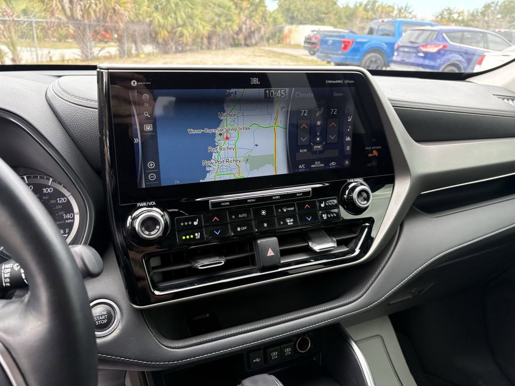 Used 2020 Toyota Highlander Limited image 27
