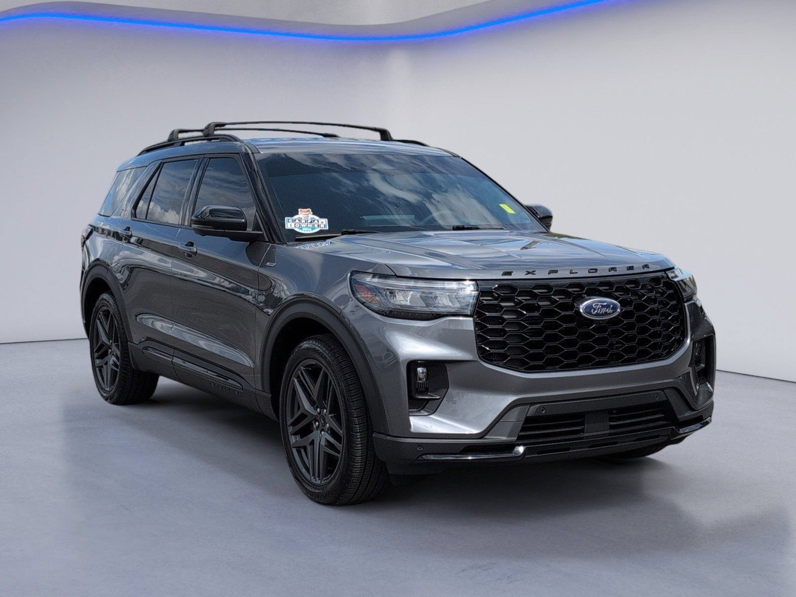 Used 2025 Ford Explorer ST-Line w/ Premium Package RWD image 10