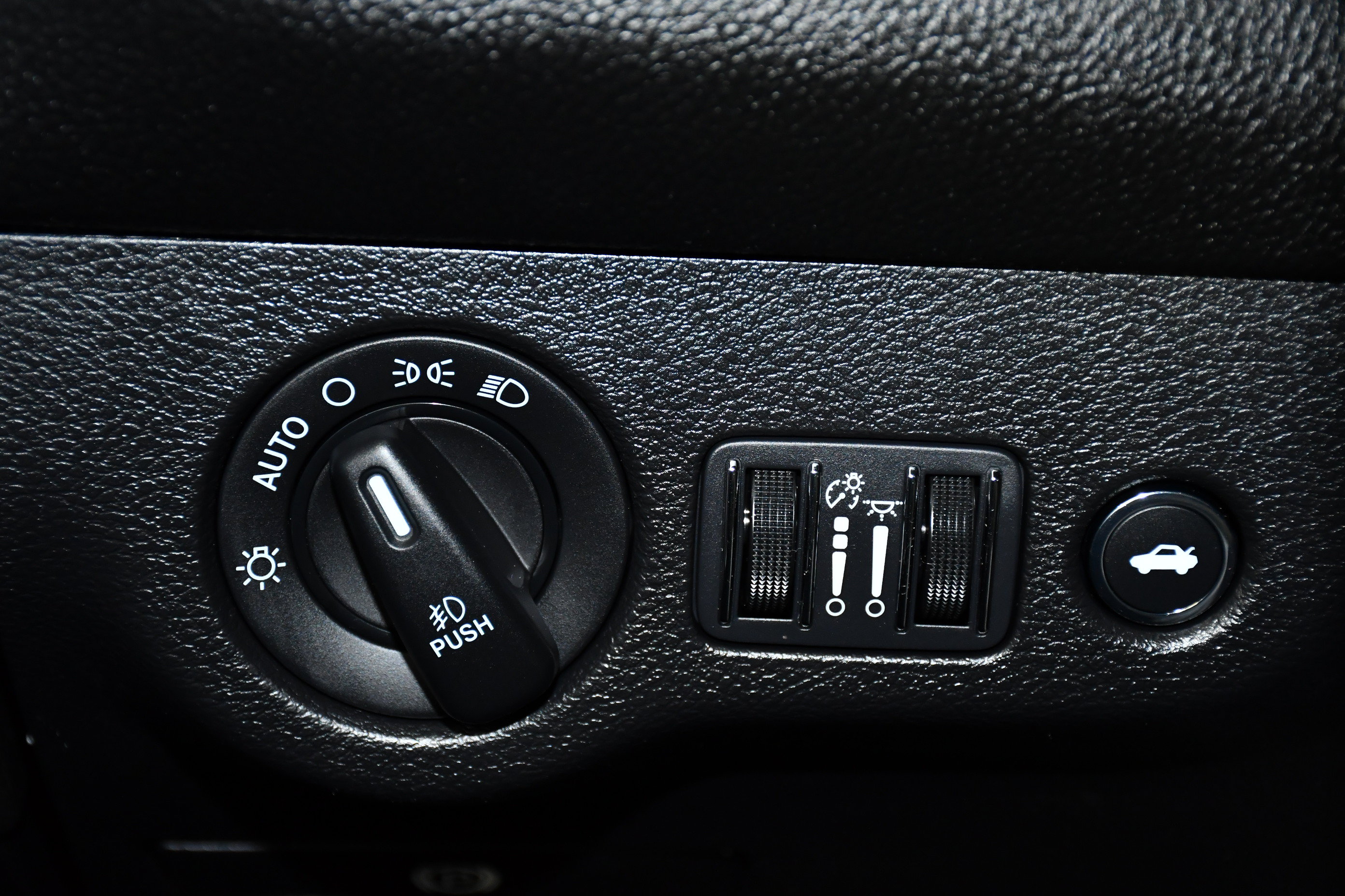 Used 2021 Dodge Challenger R/T Scat Pack RWD image 36