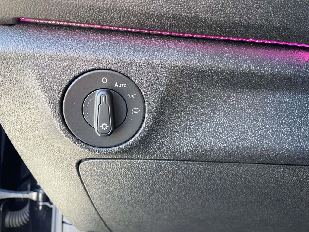 Used 2019 Volkswagen Jetta SEL image 20