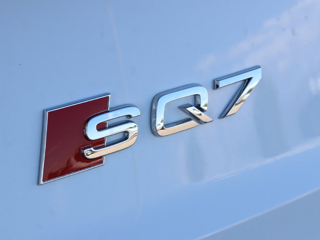 Used 2023 Audi SQ7 Premium Plus AWD/4WD image 40