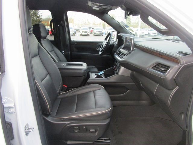 Certified 2023 Chevrolet Suburban Premier image 24