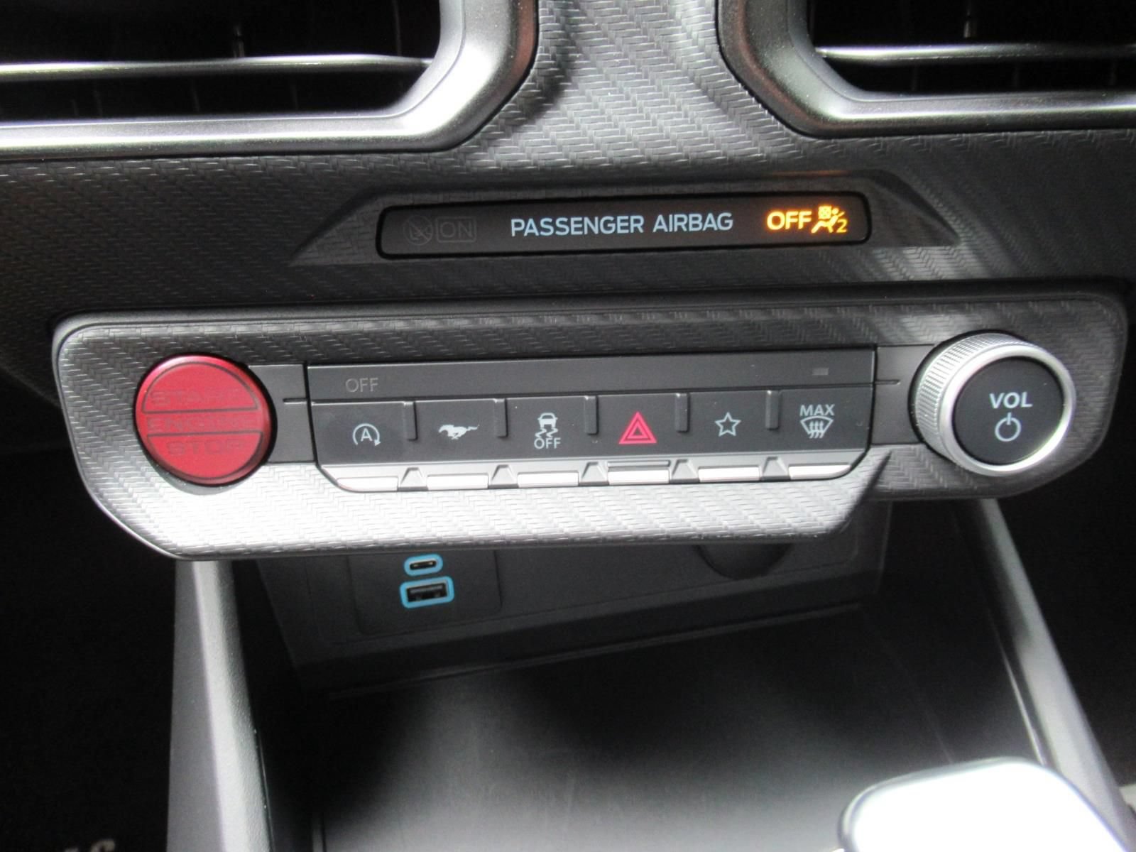 Used 2025 Ford Mustang GT RWD image 29