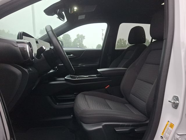 Used 2025 Chevrolet Equinox LT AWD/4WD image 13