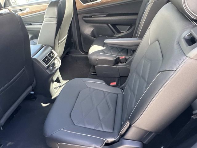 New 2026 Volkswagen Atlas SE image 14