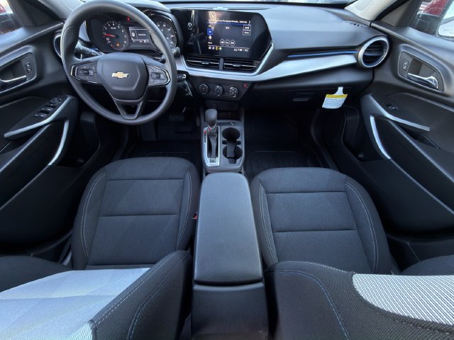 New 2026 Chevrolet Trax LS w/ LS Convenience Package FWD image 10