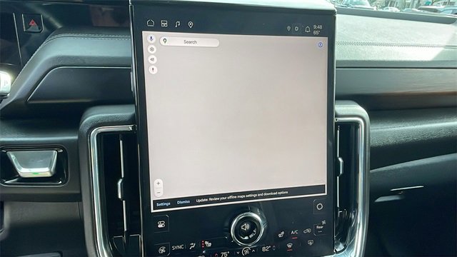 Used 2025 GMC Yukon XL Denali image 19