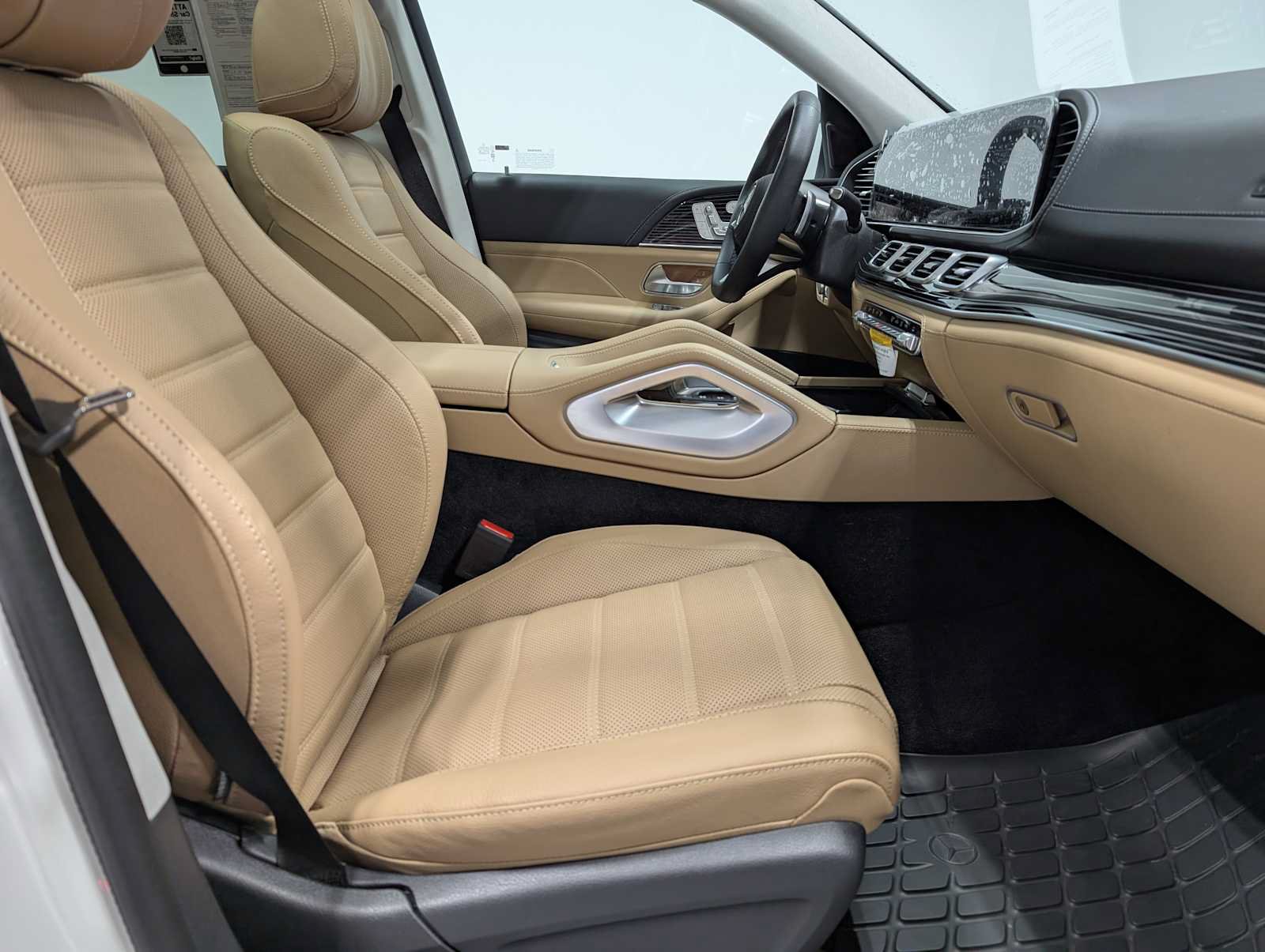 Certified 2026 Mercedes-Benz GLS 450 4MATIC image 13