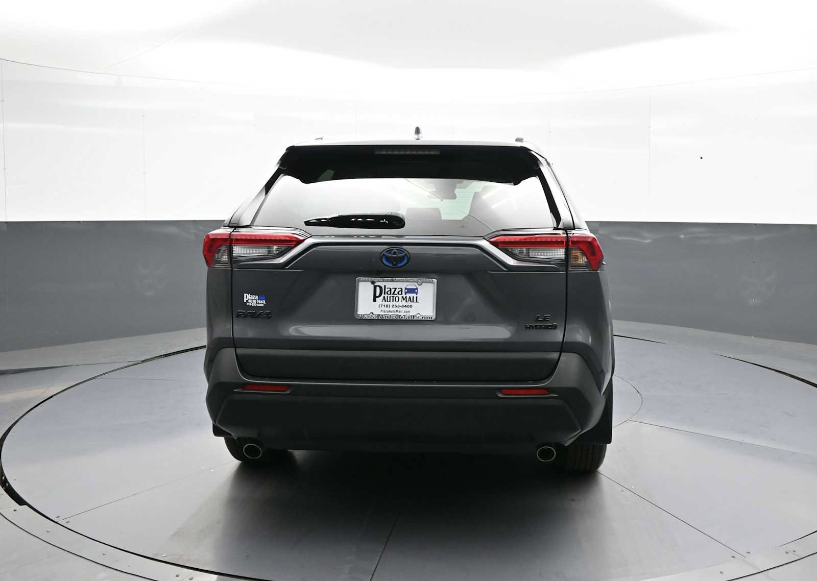 Used 2023 Toyota RAV4 LE AWD/4WD image 7