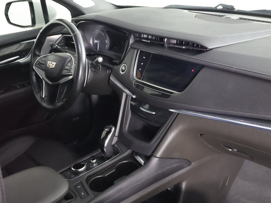 Used 2023 Cadillac XT5 Sportv w/ Technology Package AWD/4WD image 32