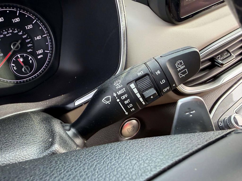 Certified 2023 Hyundai Santa Fe SEL image 27