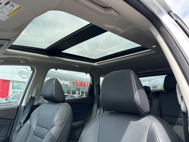 Certified 2023 Nissan Rogue SL w/ SL Premium Package AWD/4WD image 12