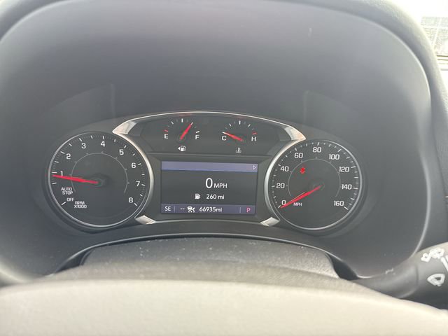 Used 2021 GMC Terrain SLT w/ Elevation Edition image 11