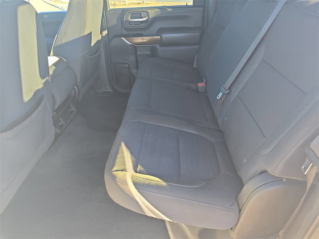 Used 2022 GMC Sierra 2500 SLE w/ Gooseneck/5TH Wheel Package image 14