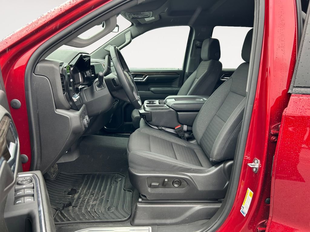 Used 2023 Chevrolet Silverado 1500 LT image 15