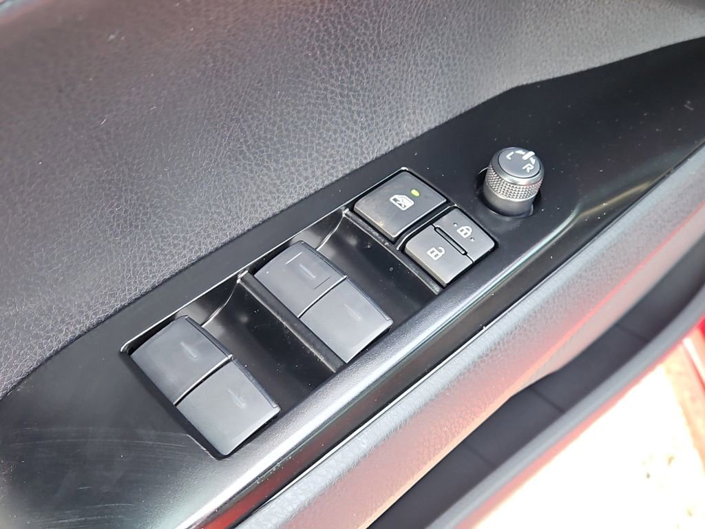 New 2026 Toyota Camry Hybrid image 18