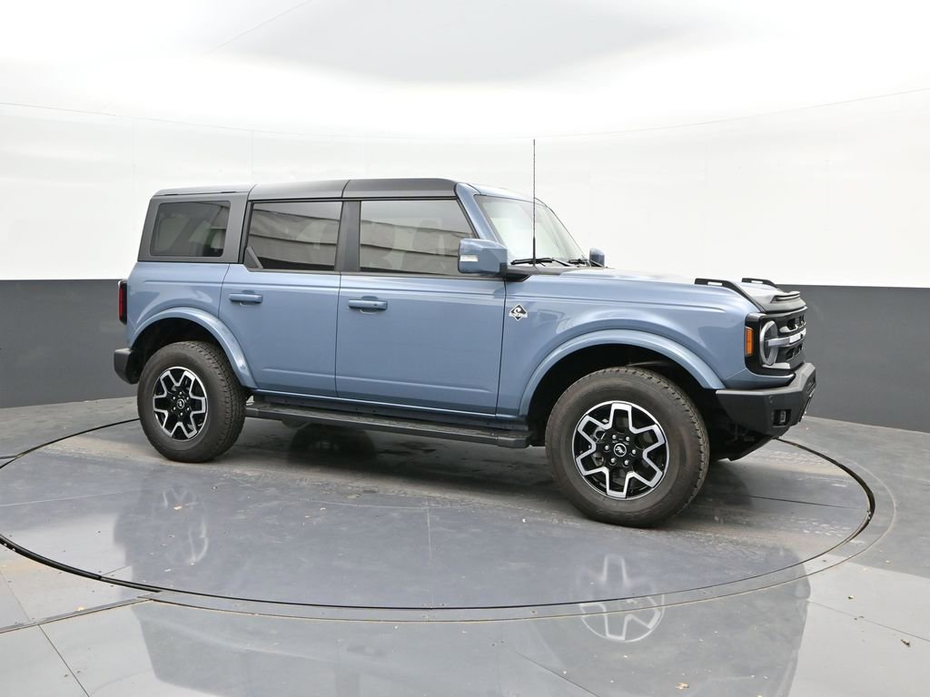 Used 2023 Ford Bronco Outer Banks image 17