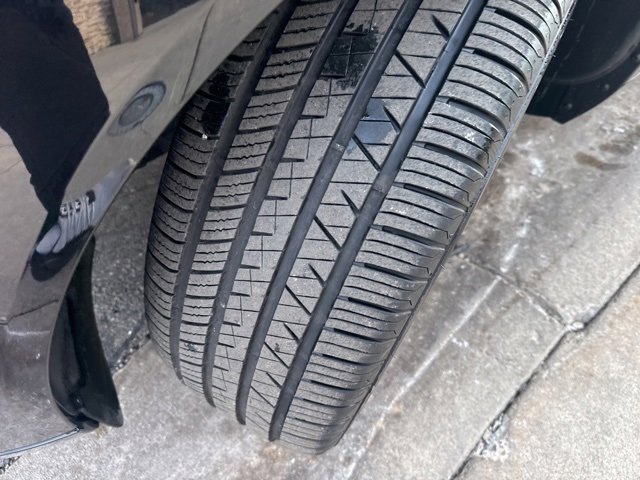 Used 2024 Volvo XC60 B5 Plus image 9