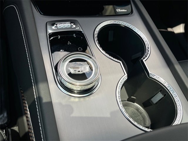 New 2026 Cadillac Vistiq Sport image 11